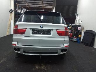 BMW X5  picture 2