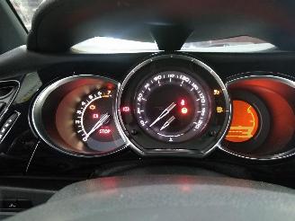 Citroën DS3  picture 15