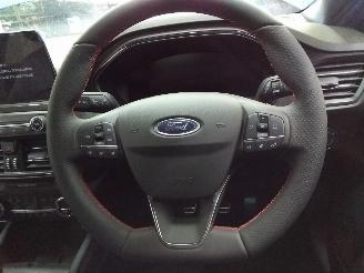 Ford Focus  picture 8