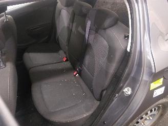 Hyundai I-20  picture 20