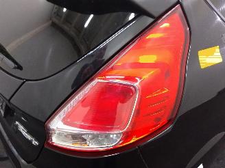 Ford Fiesta  picture 21