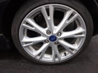 Ford Fiesta  picture 15