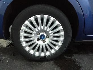 Ford Focus  picture 3