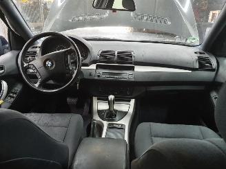 BMW X5  picture 5