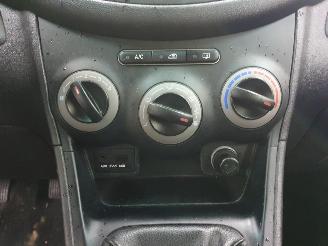 Hyundai I-10  picture 29