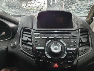 Ford Fiesta  picture 15
