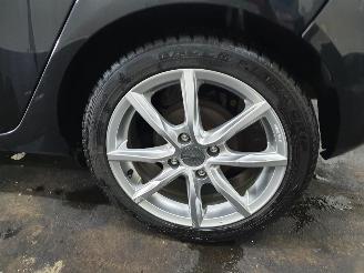 Ford Fiesta  picture 24