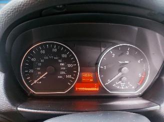 BMW 1-serie  picture 2