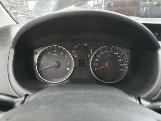 Hyundai I-20  picture 19