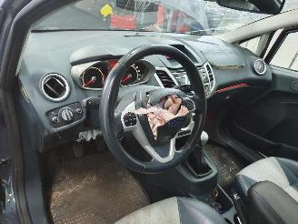 Ford Fiesta  picture 36