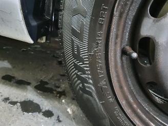 Ford Fiesta  picture 14