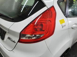 Ford Fiesta  picture 18