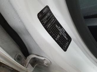 Ford Fiesta  picture 17