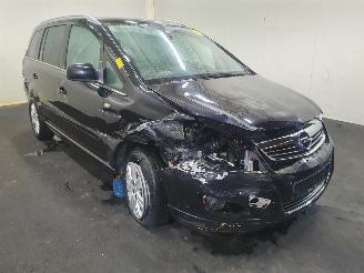 Opel Zafira  picture 1
