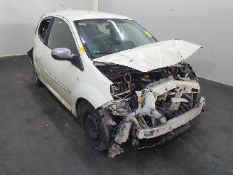 Salvage car Renault Twingo  2011/1
