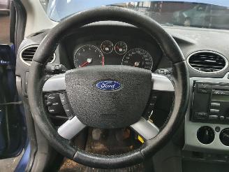 Ford Focus  picture 33