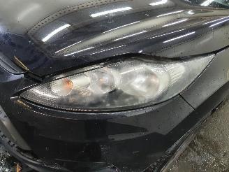 Ford Fiesta  picture 34