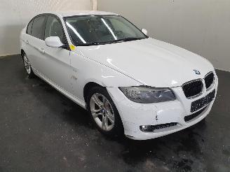 Coche siniestrado BMW 3-serie  2011/1