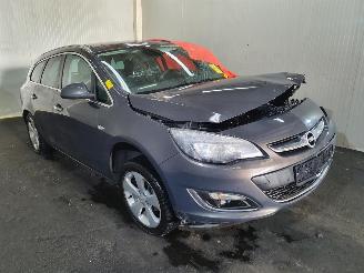  Opel Astra  2013/1
