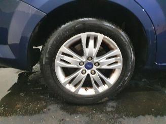 Ford Mondeo  picture 41