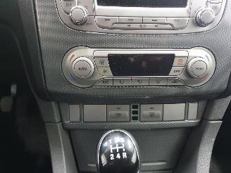 Ford Focus  picture 40
