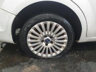 Ford Focus  picture 22