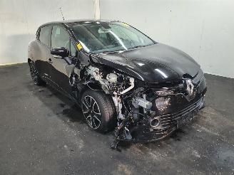 Salvage car Renault Clio  2013/1