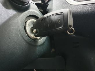 Ford Fiesta  picture 25