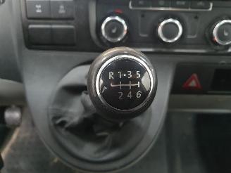 Volkswagen Transporter  picture 9