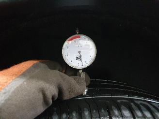 Lynk & Co 01  picture 4