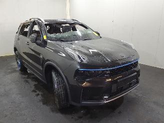 Lynk & Co 01  picture 1