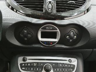 Renault Twingo 1.2i 16v Dynamique picture 10