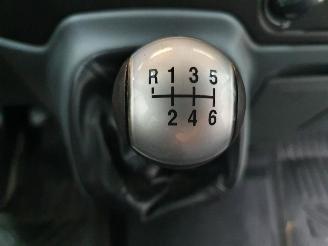 Ford Transit 300M picture 32