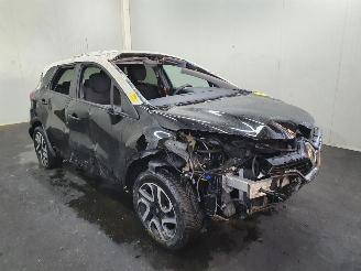 Salvage car Renault Captur 0.9TCe Dynamique 2014/10