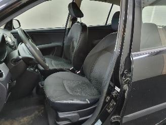 Hyundai I-10  picture 17