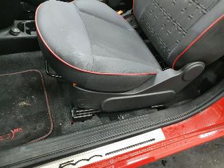 Fiat 500 1.0 Hybrid Red LOUNGE picture 28