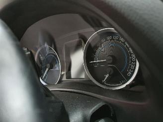 Toyota Auris Hybrid picture 20