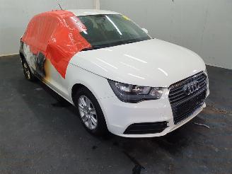 demontáž osobní automobily Audi A1 8X 1.2 TFSI Attract 2011/5