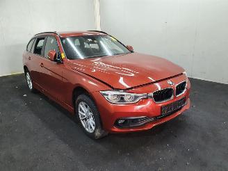 Coche siniestrado BMW 3-serie F31 LCI 318D 2017/10