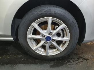 Ford Fiesta  picture 16