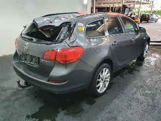 Opel Astra J 1.4 Turbo Sport picture 8