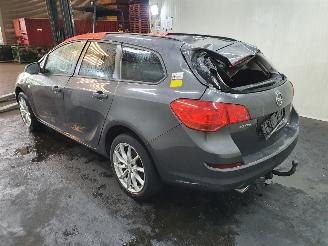 Opel Astra J 1.4 Turbo Sport picture 20