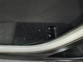 Opel Astra J 1.4 Turbo Sport picture 25