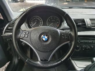 BMW 1-serie E87 LCI 118I picture 20