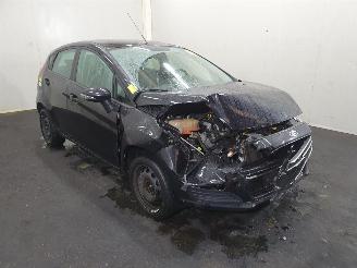 Salvage car Ford Fiesta Style 2015/11