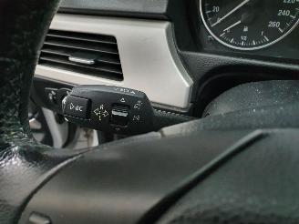 BMW 3-serie E90 LCI 316i picture 18