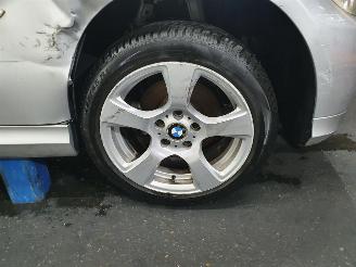 BMW 3-serie E90 LCI 316i picture 21