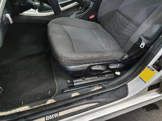 BMW 3-serie E90 LCI 316i picture 16