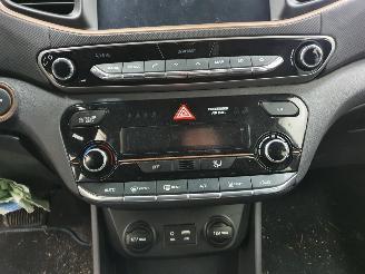 Hyundai Ioniq Comfort EV picture 30