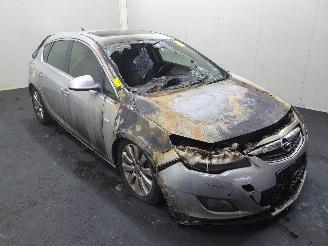 Opel Astra 1.6 Turbo Sport picture 1